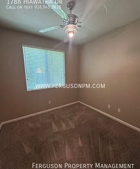1788 Hiawatha Dr — Photo 10