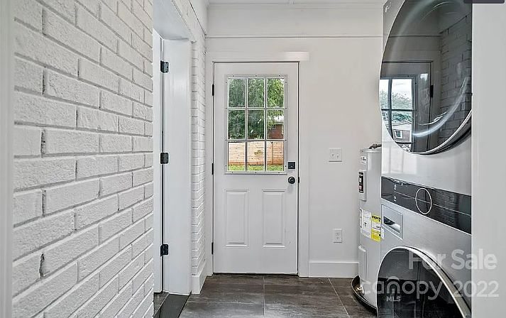 1st image of 3709 Sargeant Dr