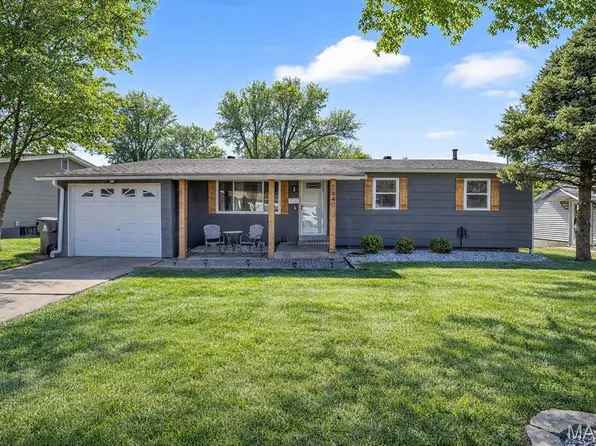 1640 Tahoe Dr, Florissant, MO 63031