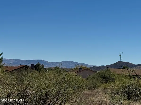 19859 E Prickly Pear Dr, Mayer, AZ 86333