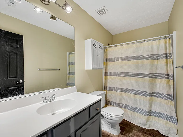 1735 Berry Ct — Photo 16