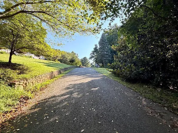 147 Horton Ridge Rd, Erwin, TN 37650