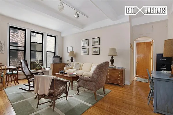 Sold by Citi Habitats | media 18