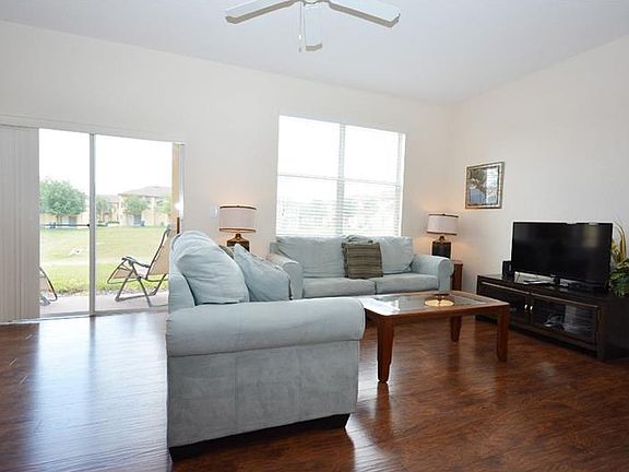 3rd image of 4113 Calabria Ave