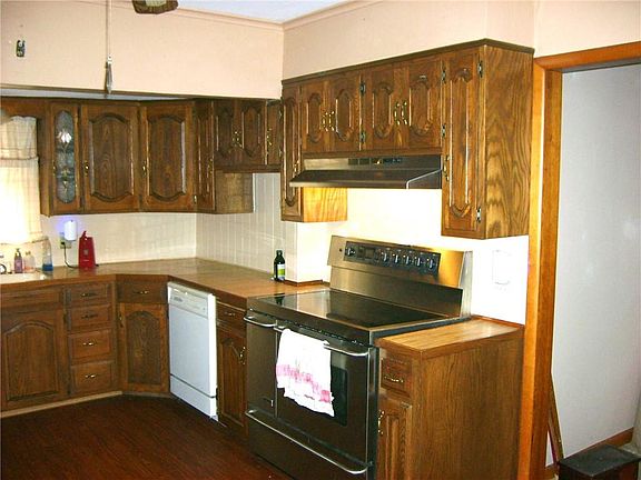 5th image of 1312 N Joplin St