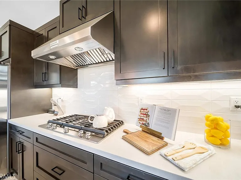 58085 Coral View Way — Photo 18