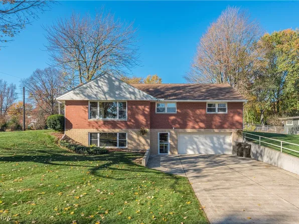 1125 Park Ave, Amherst, OH 44001