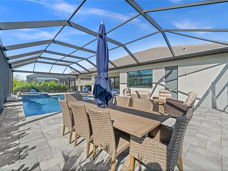 10798 Timber Creek Dr — Photo 37