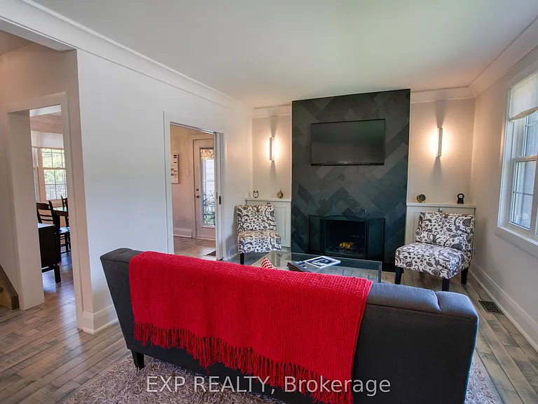 22 Mount Pleasant Ave — Photo 7