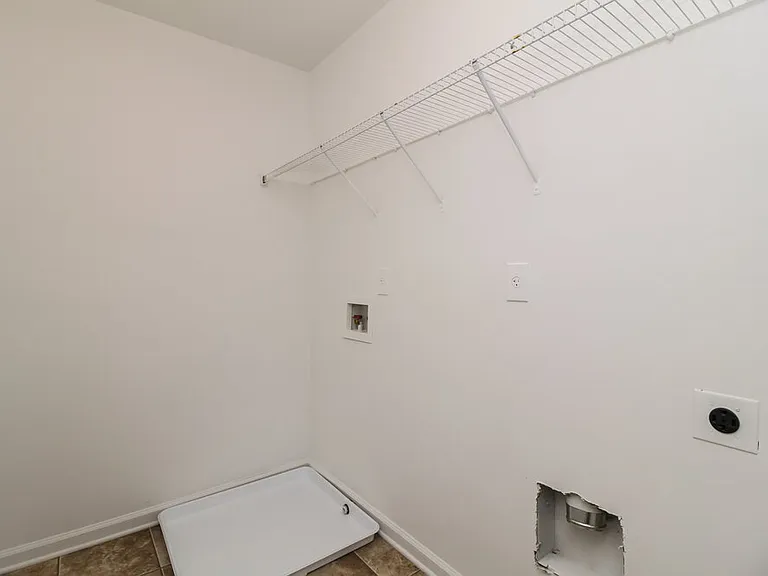 5005 Amethyst Dr — Photo 14