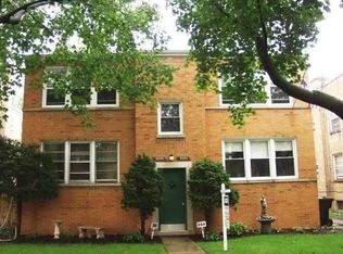 6547 N Seeley Ave, Chicago, IL 60645