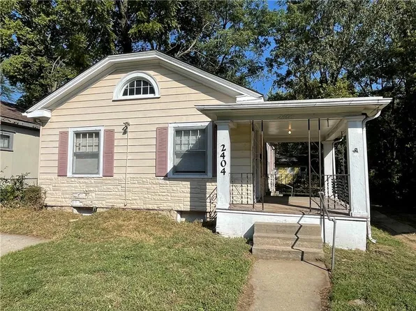 2404 E 67th Ter, Kansas City, MO 64132