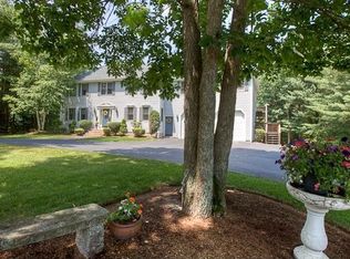 1 Davis Rd, Southborough, MA 01772