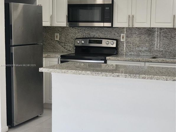 17500 NW 68th Ave APT D3010