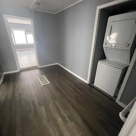 846 C St — Photo 5