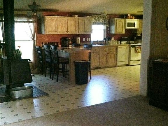 5th image of 200 S Cheyenne St