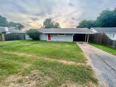 2610 Avenue G, Nederland, TX, 77627