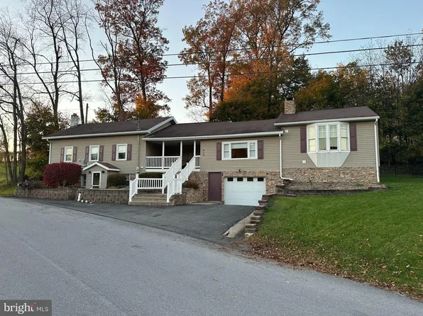 415 Summit Rd, State College, PA 16801