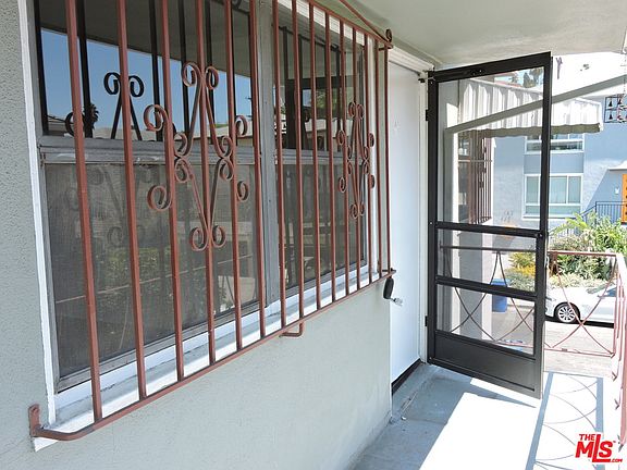 3rd image of 145 N Edgemont St APT 4