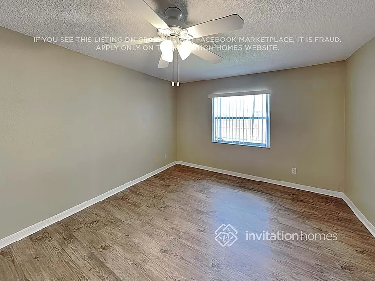 423 Azure Rd — Photo 14