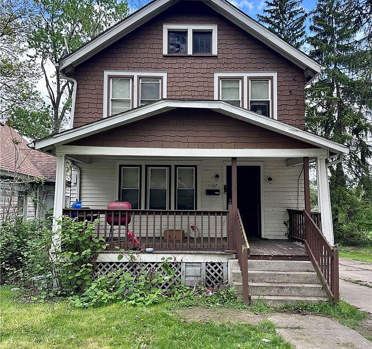 1st image of 1127 East Ave