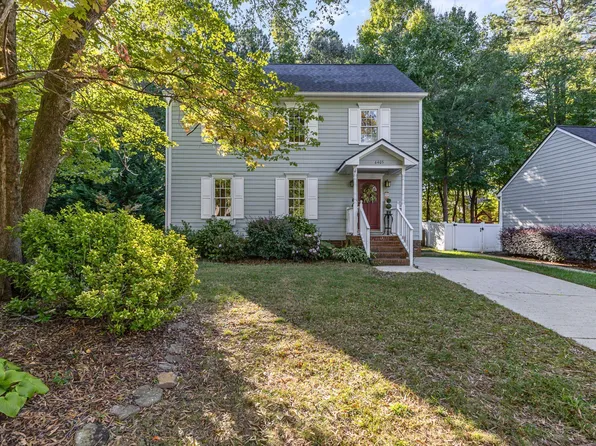 6405 Dry Fork Ln, Raleigh, NC 27617