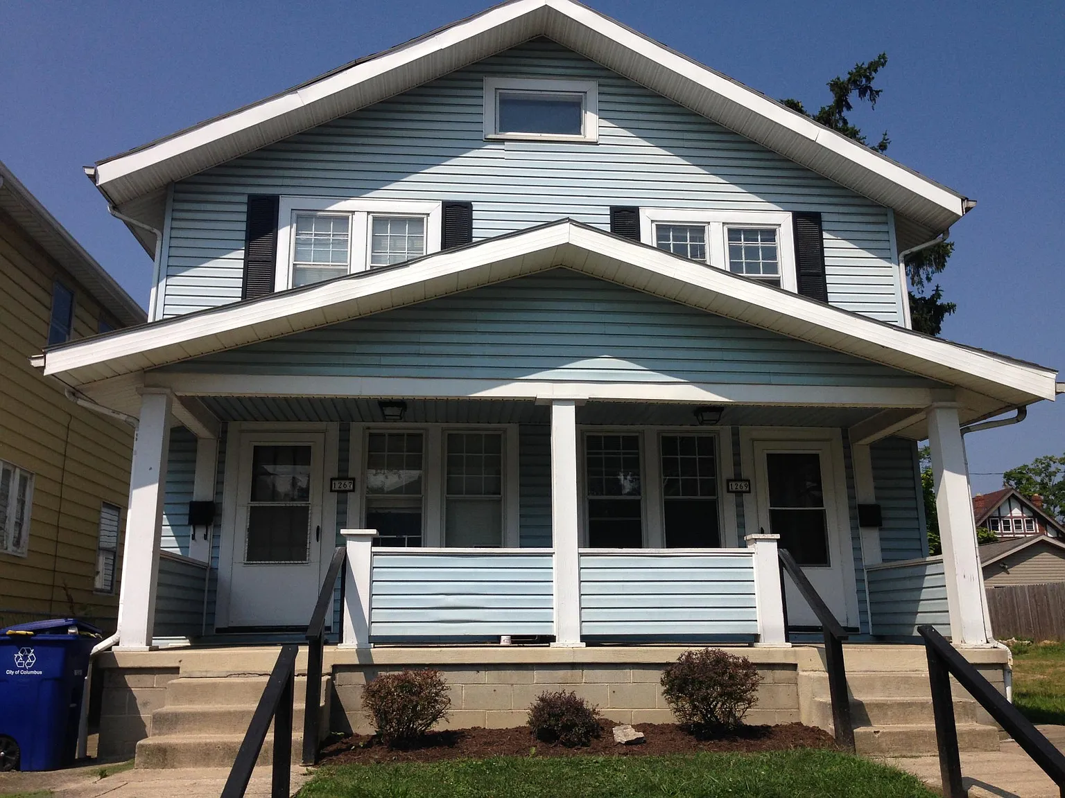 3 bed, 1176 sqft, $1,295 — Photo 2