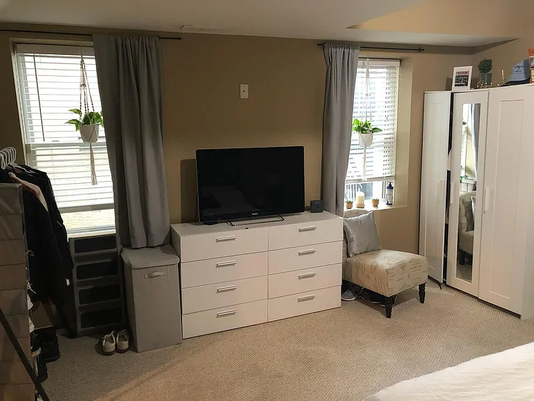 4320 Terrace St — Photo 16