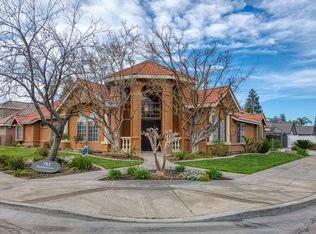 753 Bedford Ave, Clovis, CA 93611