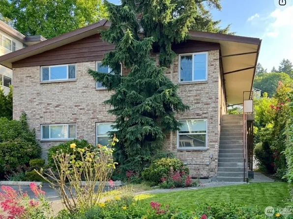 6746 24th Avenue NW, Seattle, WA 98117