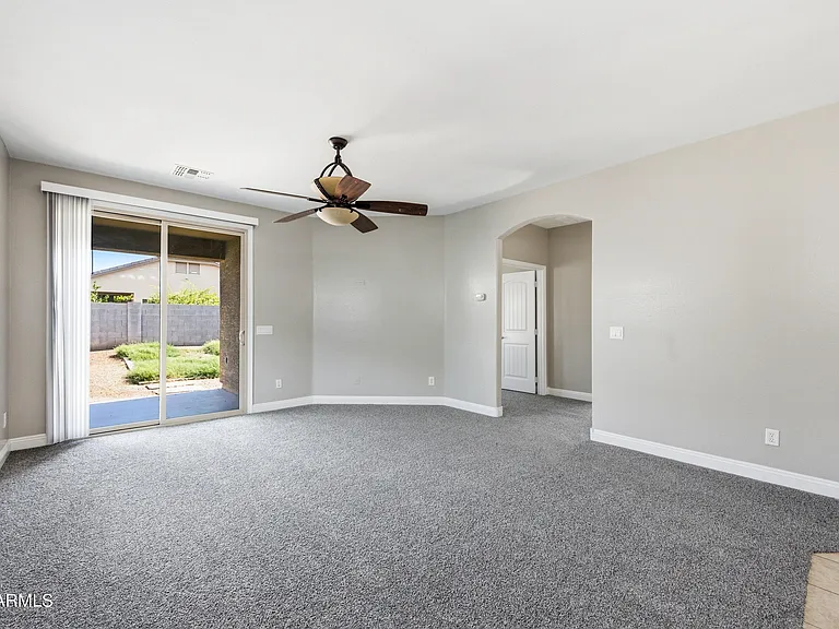 1759 W Paisley Dr — Photo 12