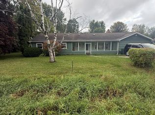 3176 E Fisher Rd, Bay City, MI 48706