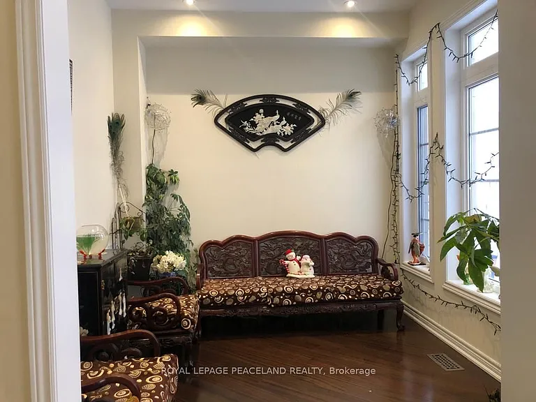 11 Mowder Dr — Photo 4