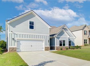 24 Mill Pond Ln, Moreland, GA 30259