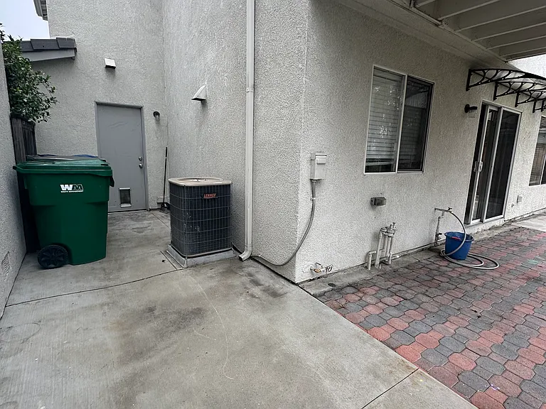 37 Legacy Way — Photo 9