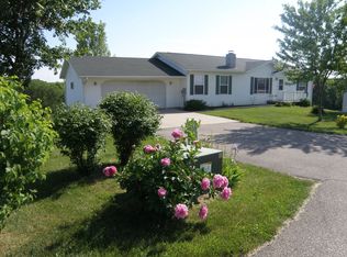 307 Breezy Pointe Loop, Mc Gregor, IA 52157
