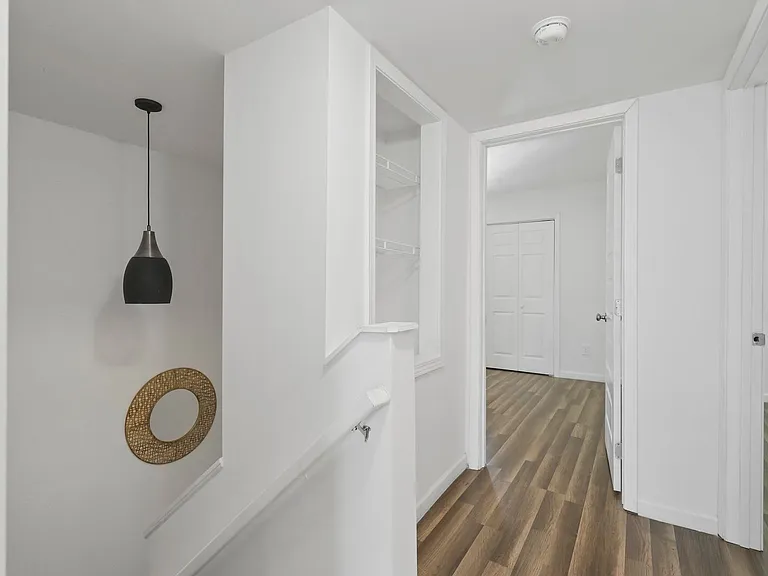Golden Gate Townhomes — Photo 97