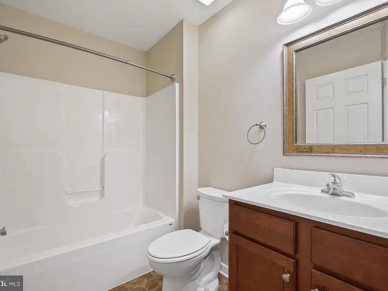 6348 Quinn Rd — Photo 20