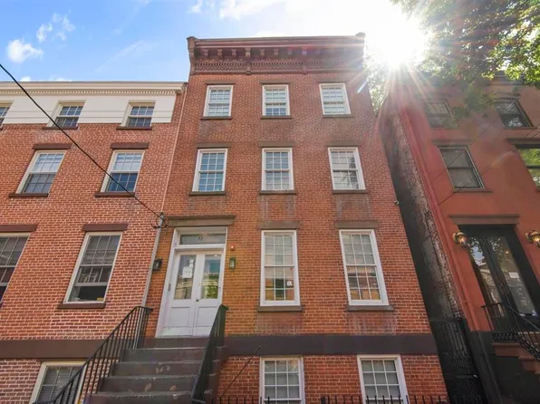 55 Wayne St, Jersey City, NJ 07302