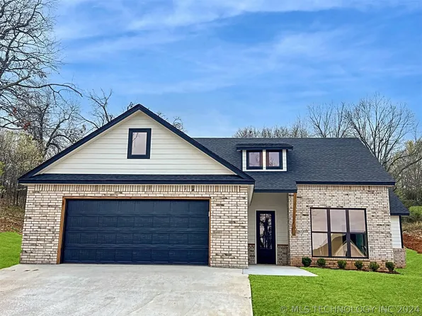 840 E Harlan Dr, Tahlequah, OK 74464