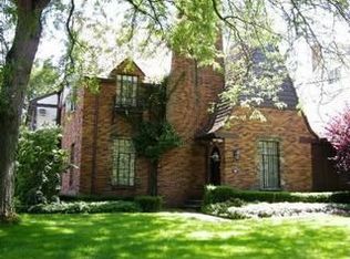 20751 Avalon Dr, Rocky River, OH 44116