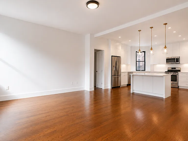 310 W 97th St #72 — Photo 2