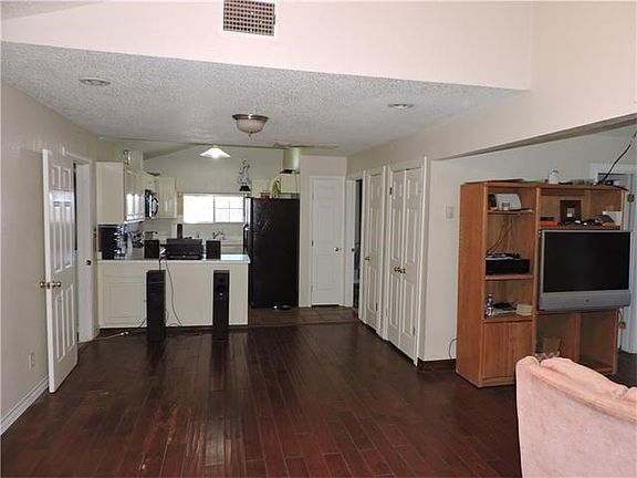 Kitchen Dining Living