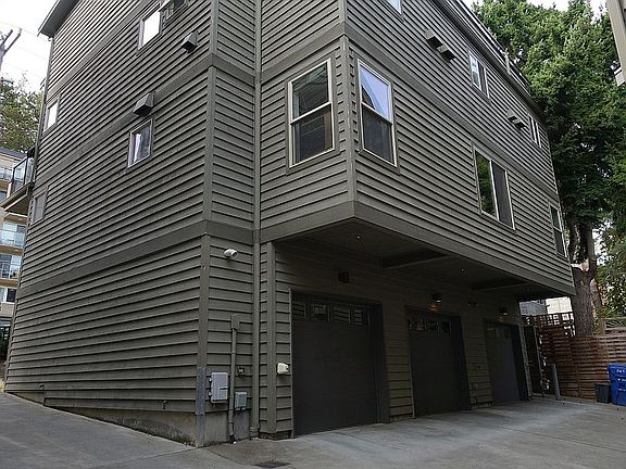 2nd image of 1516 Taylor Ave N