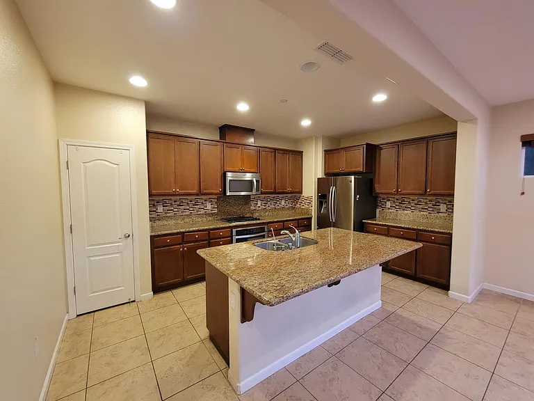4506 Amati Pl — Photo 10