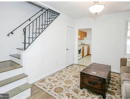 122 Fowler Ave Photo 1