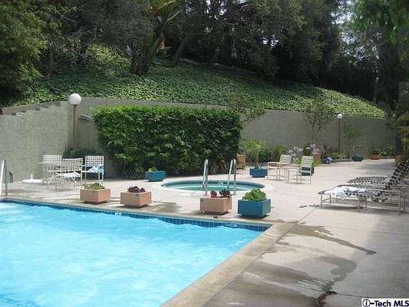 4th image of 2018 Griffith Park Blvd APT 220