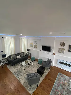 Rented by The Brokerage Group LLC | media 16