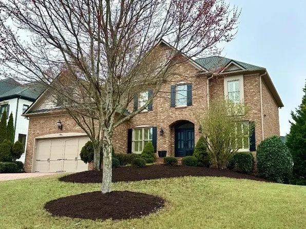 8020 Prestwick Cir, Duluth, GA 30097