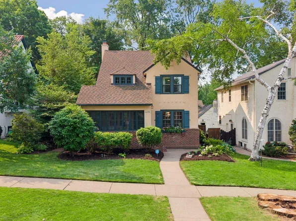 2246 Fairmount Ave, Saint Paul, MN 55105